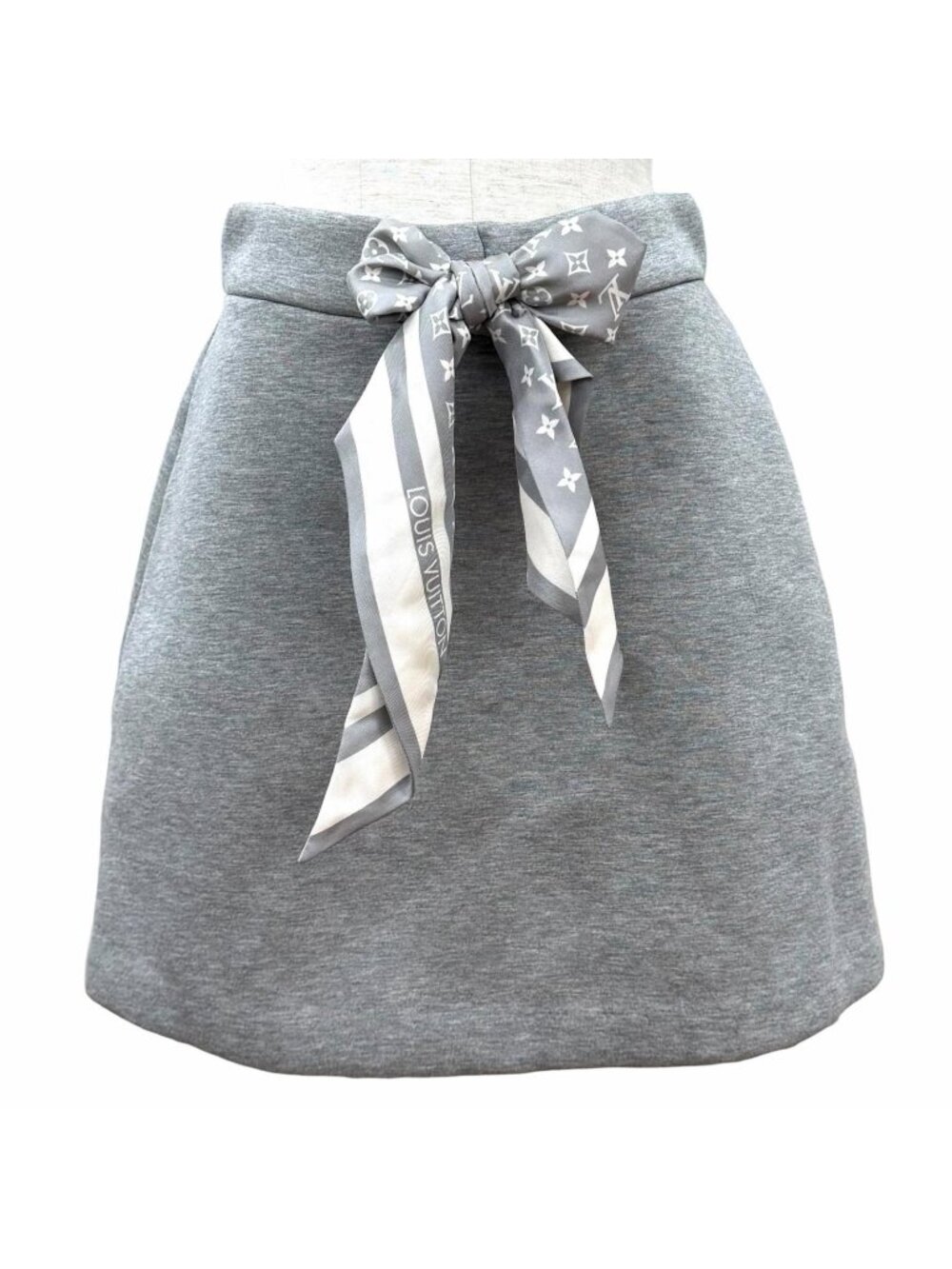 Louis Vuitton Silk 100% Monogram Scarf Double Face Jersey Mini Skirt Gray